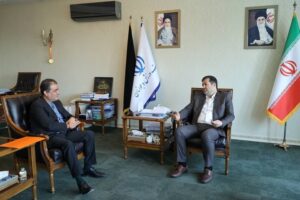Read more about the article رئیس فدراسیون کاراته با وزیر ورزش دیدار کرد؛ تشریح برنامه‌های راهبردی آینده برای ارتقای این رشته