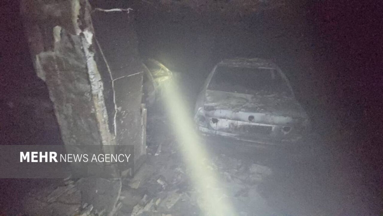 Read more about the article حریق مجتمع مسکونی در میدان فرمانداری شهرری؛ عملیات سریع آتش‌نشانی و نجات ۳۰ نفر