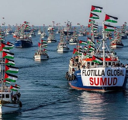نزدیک شدن نیروی دریایی اسرائیل به ناوگان «صمود»؛ احتمال حمله وجود دارد
