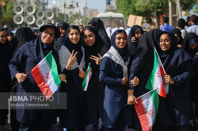 Read more about the article دانش‌آموزان قمی از کلاس درس تا میدان ورزش افتخار آفریدند