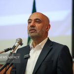 تعیین حداقل مزد کارگران ظاهری ساده اما موضوعی پیچیده است