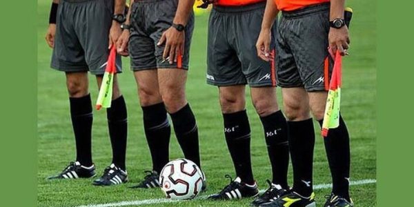داوران هفته نوزدهم لیگ برتر مشخص شدند اکرمی و کاظمی قاضی سرخابی ها