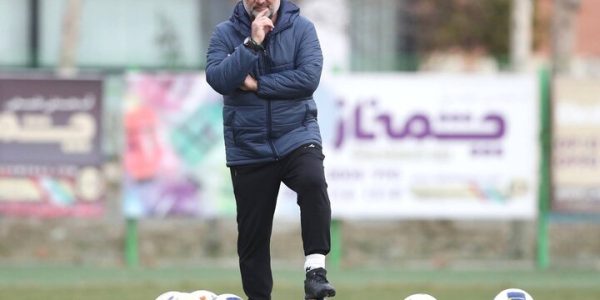 حسین عبدی از سرمربیگری تیم جوانان استعفا کرد