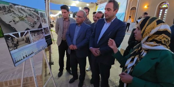 برپایی نمایشگاه آثار معماری در میبد