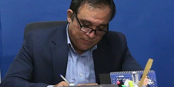 انتقاد تند تاجرنیا علیه نامه باشگاه لیگ برتری به رئیس‌جمهور