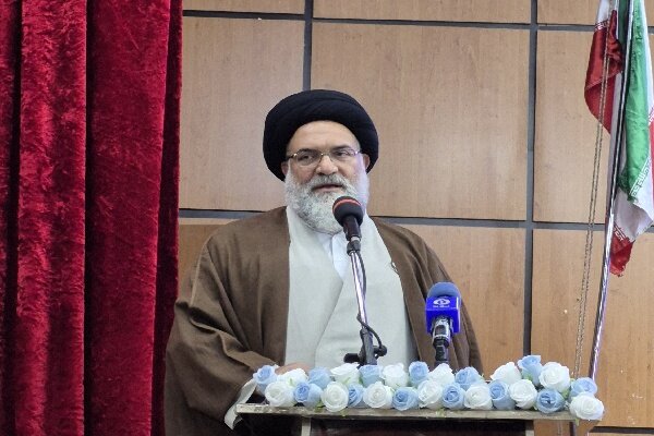 نظام آموزشی، هدف اول هجمه‌های فرهنگی دشمن است