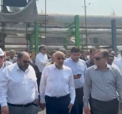 بازدید وزیرتعاون، کار و رفاه اجتماعی از تاسیسات پتروشیمی
